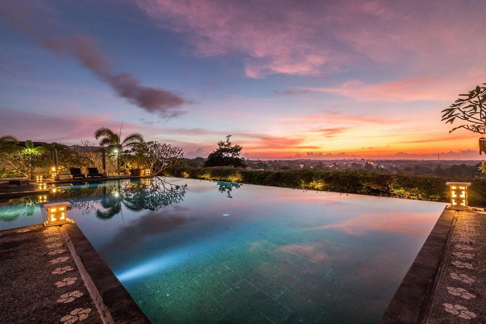Airis Luxury Villas And Spa Uluwatu Esterno foto