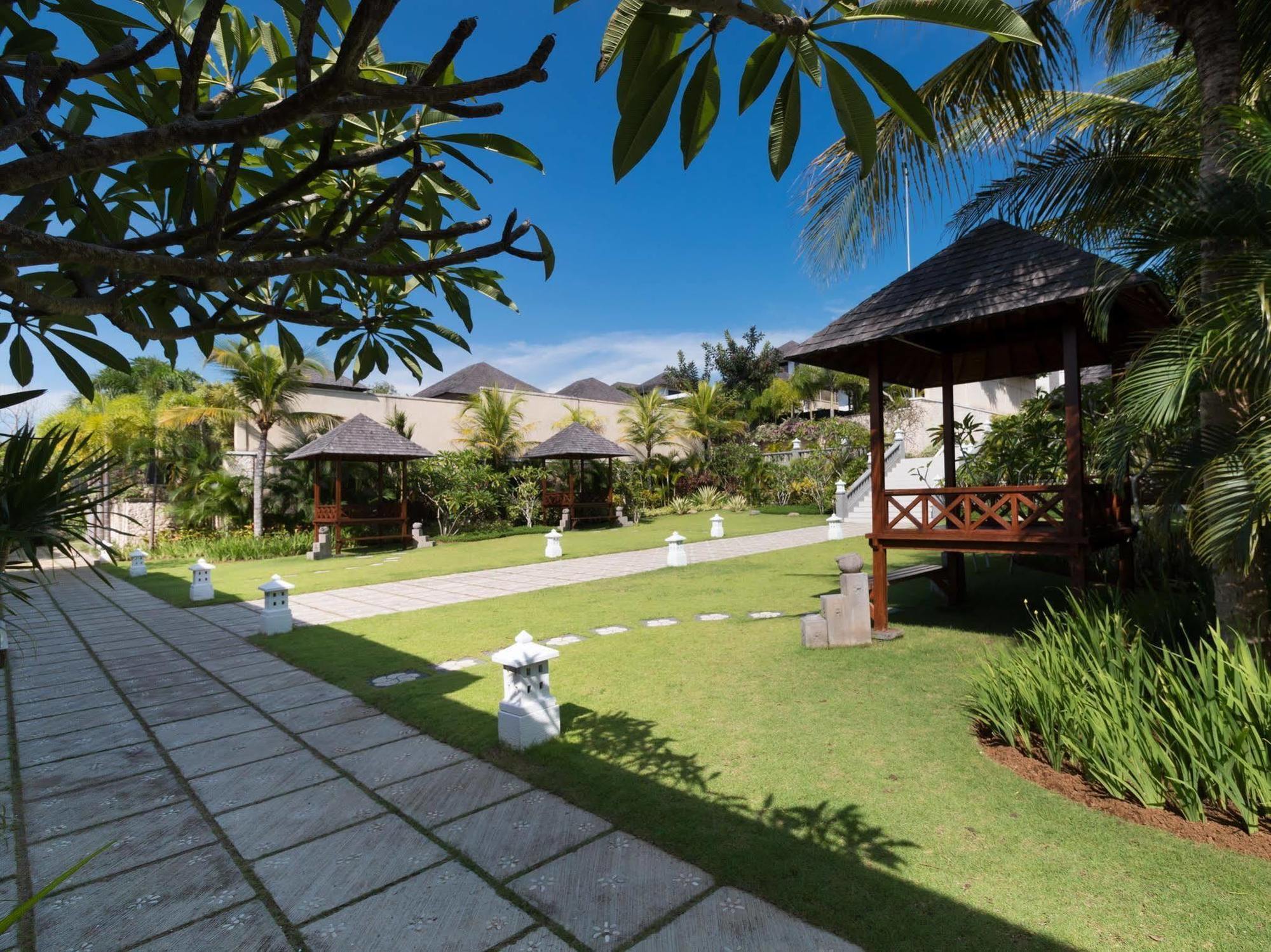 Airis Luxury Villas And Spa Uluwatu Esterno foto