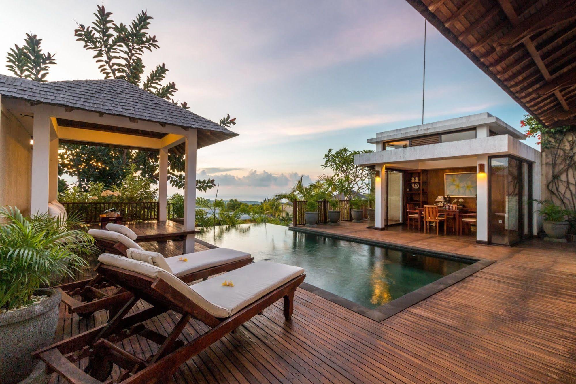 Airis Luxury Villas And Spa Uluwatu Esterno foto